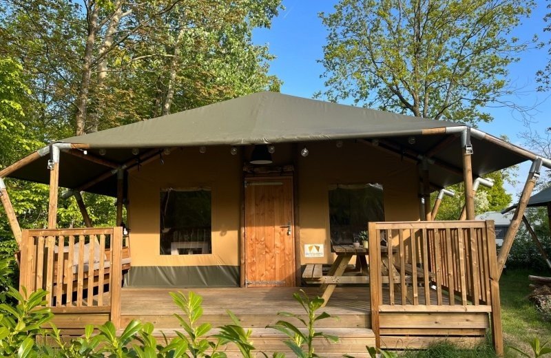 Safaritent cottage friesland